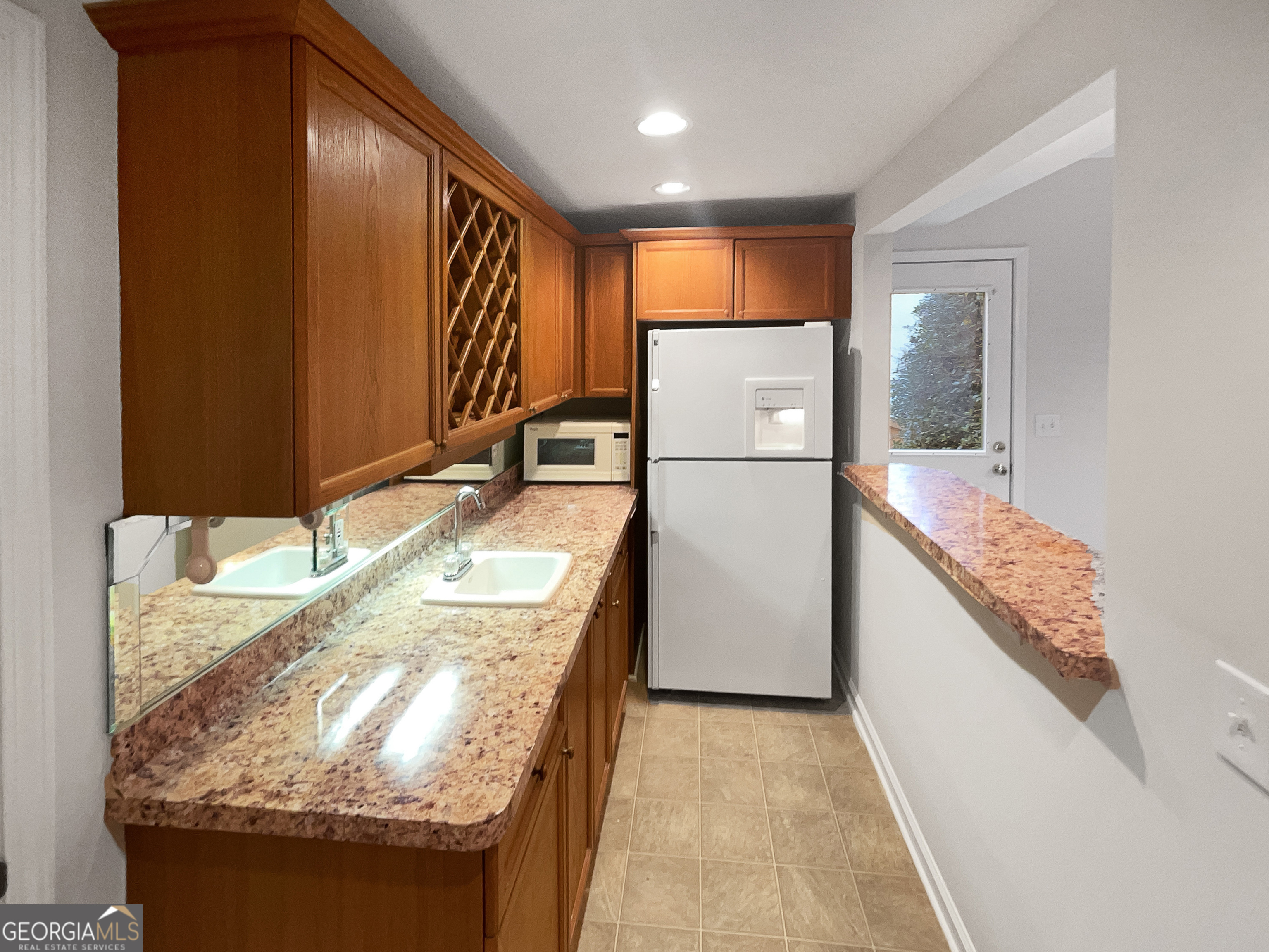 HIGHLAND RIDGE U-1 - Residential
