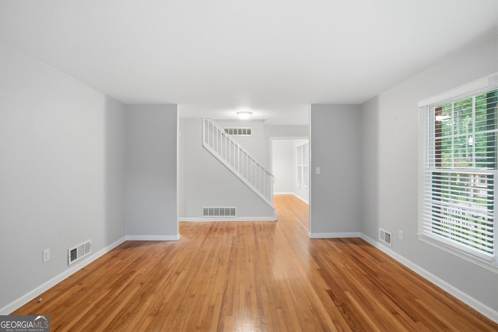 Photo of 1604 Drayton Woods Drive, Tucker, GA 30084 (MLS # 10825767)