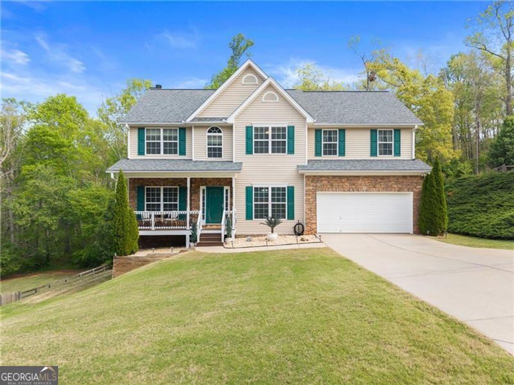 Photo of 9240 Wilshire Place, Cumming, GA 30028 (MLS # 10734722)