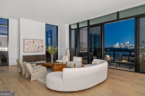 Photo of 2425 Peachtree Road NE #1705, Atlanta, GA 30305 (MLS # 10755771)