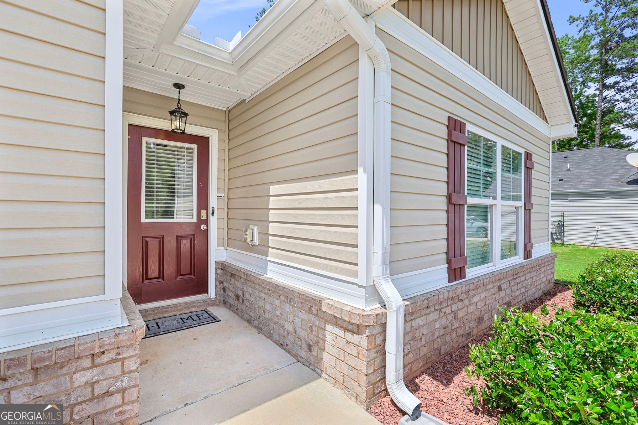 141 N Meadows Ridge DR