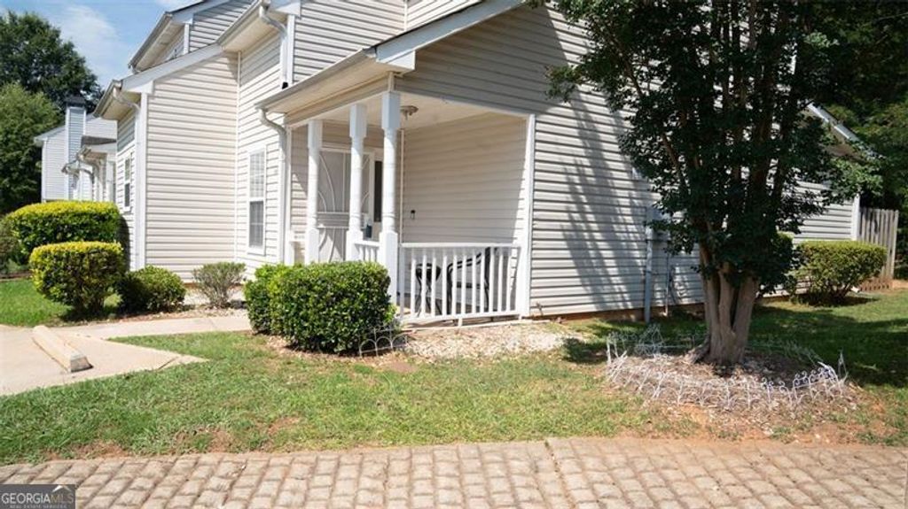 Photo of 6460 WELLINGTON CHASE Ct, LITHONIA, GA 30058 (MLS # 10649058)