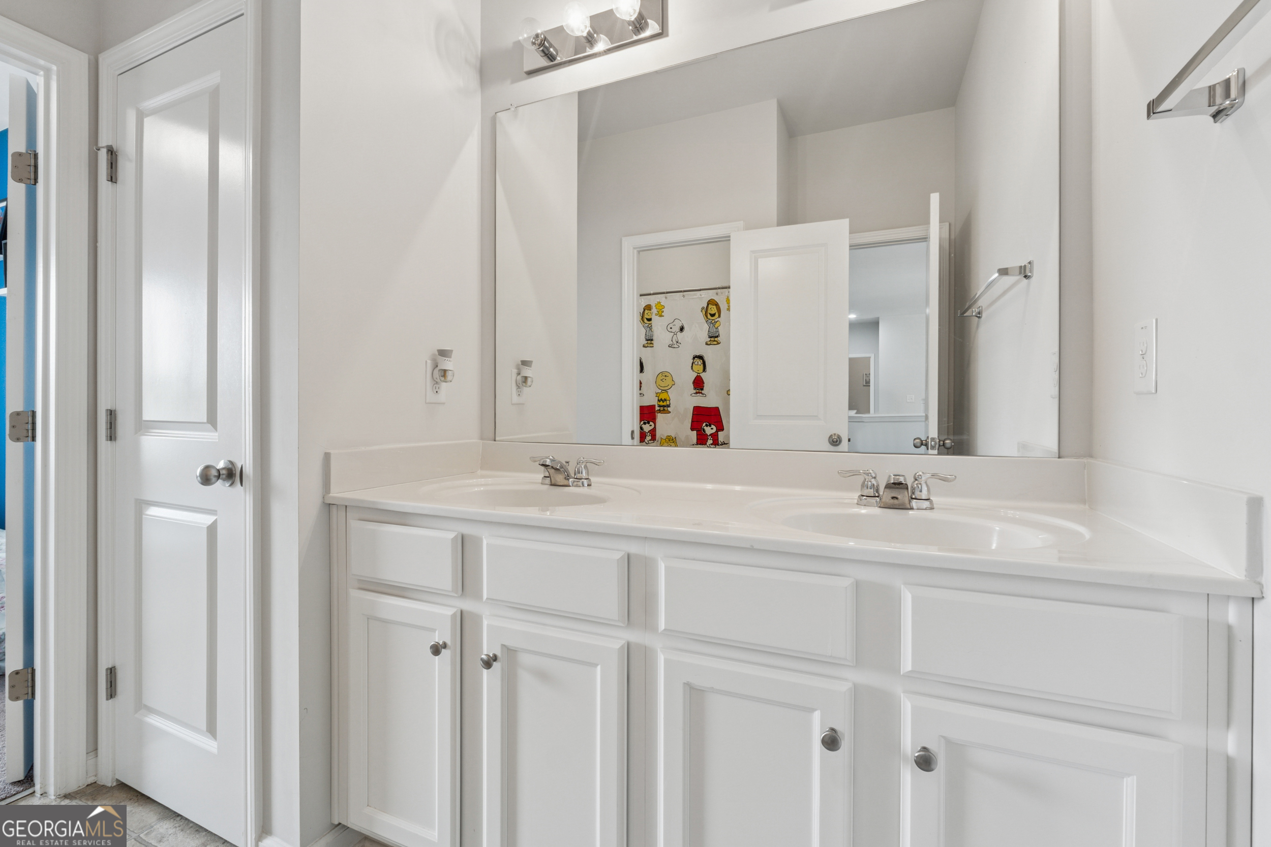 LongStreet Manor - Residential