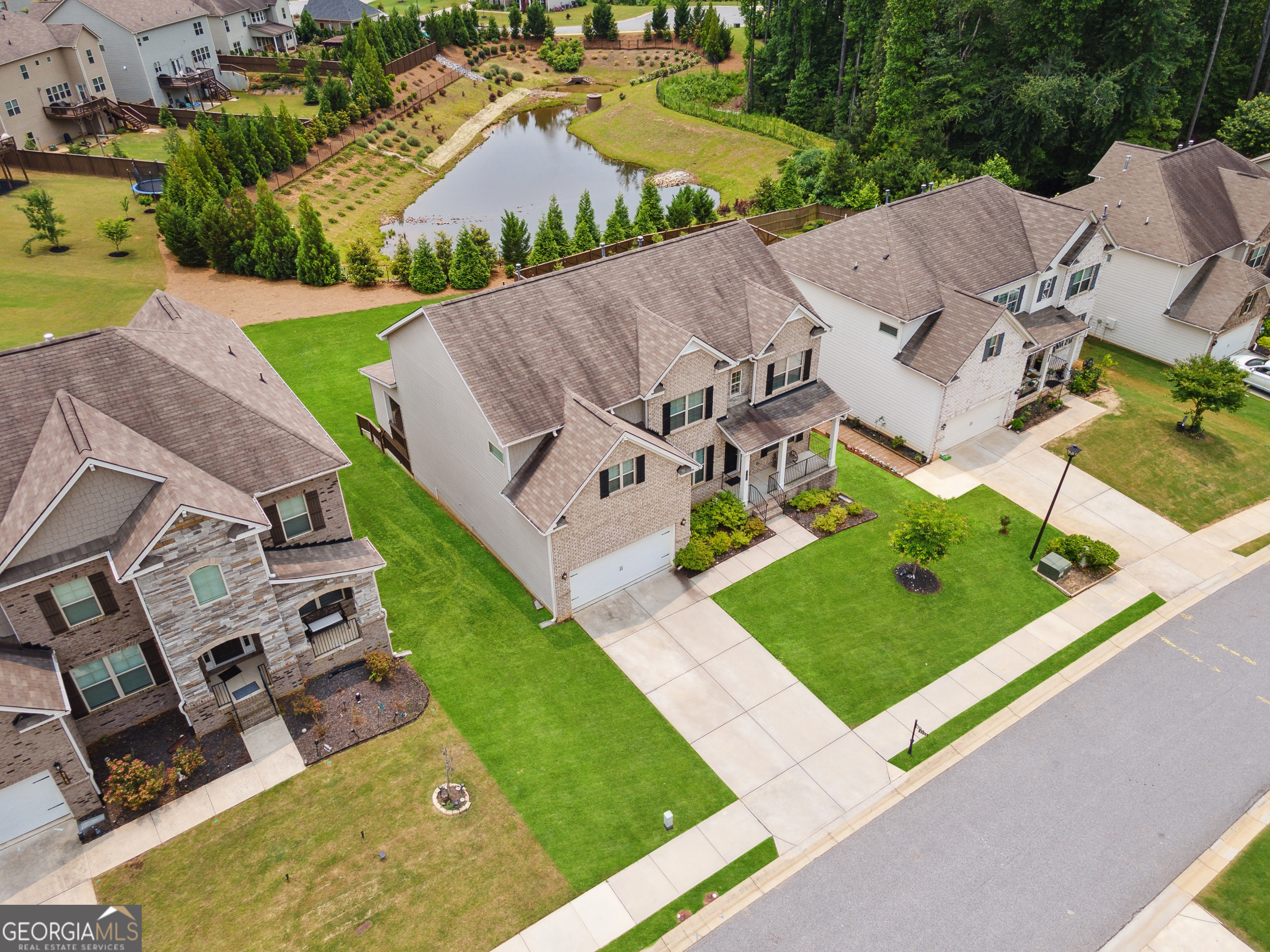 LongStreet Manor - Residential