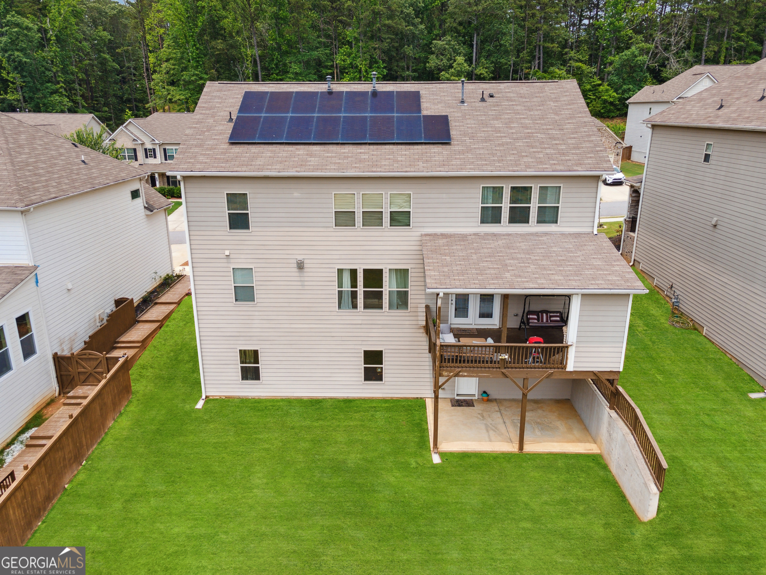 LongStreet Manor - Residential
