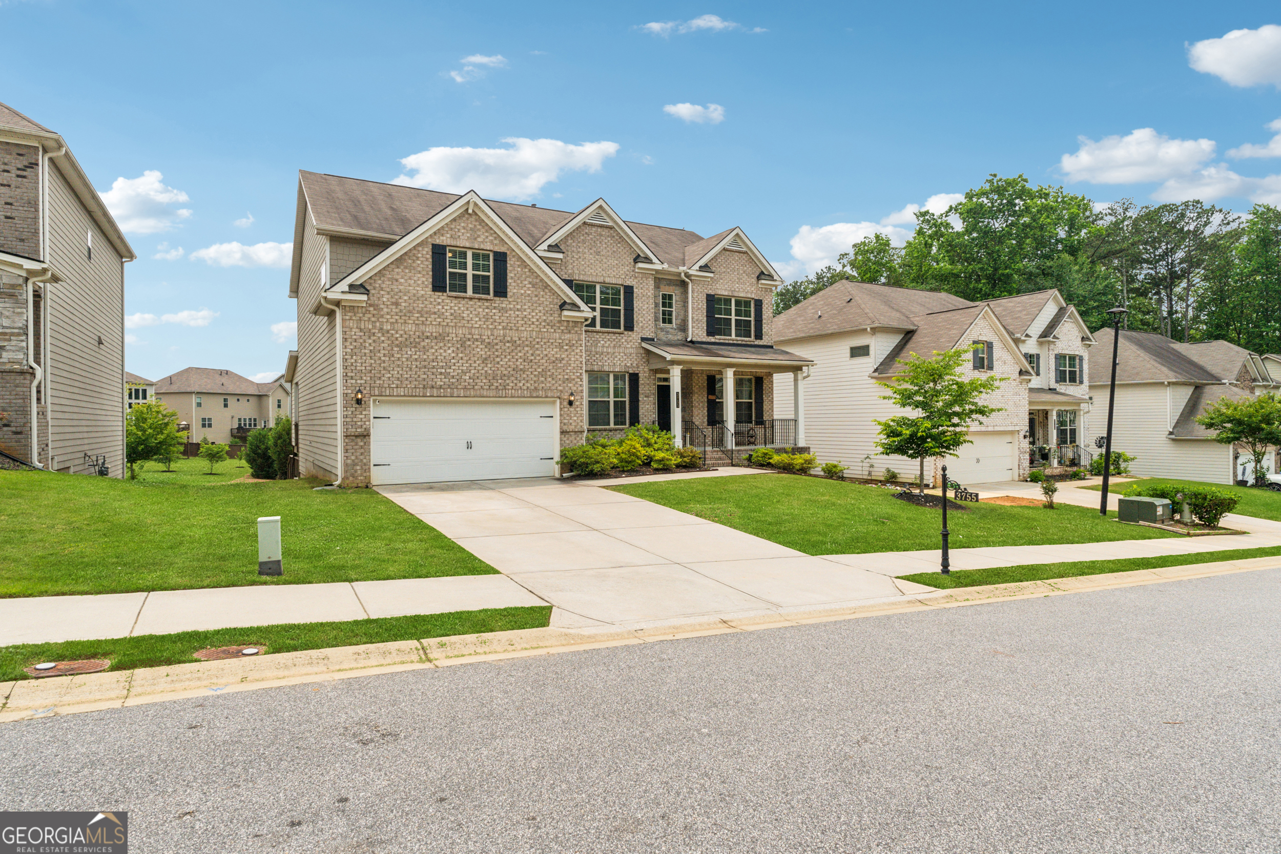 3755 Gardenside CT