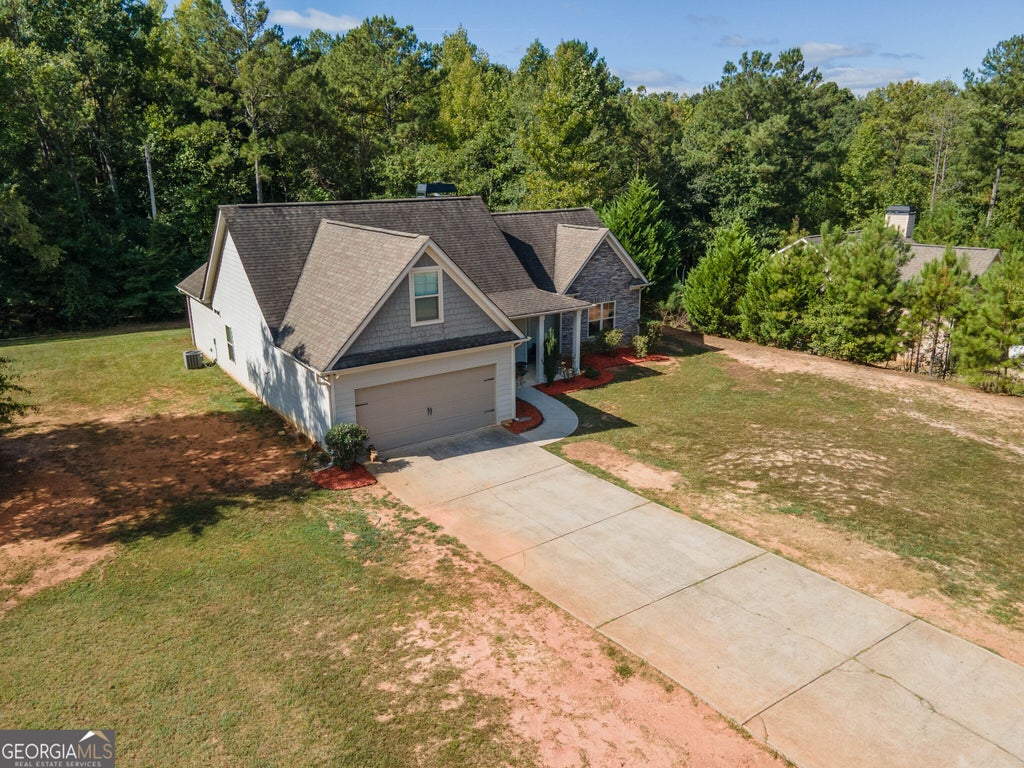Photo of 289 Hickory Hills Drive, Newnan, GA 30263 (MLS # 10855873)