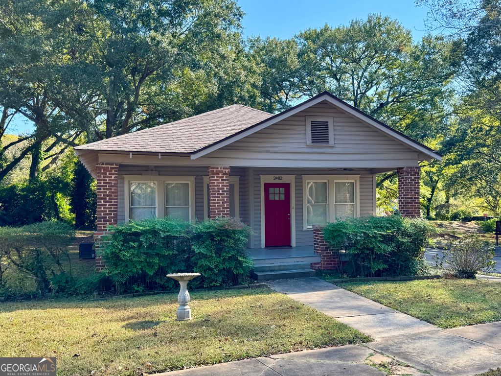 Photo of 2482 Maple Street, East Point, GA 30344 (MLS # 10678627)