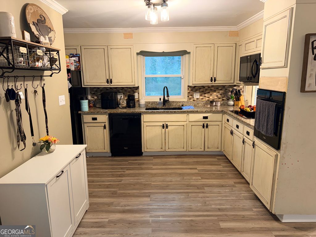 Photo of 171 Candy Circle, Winterville, GA 30683 (MLS # 10680101)