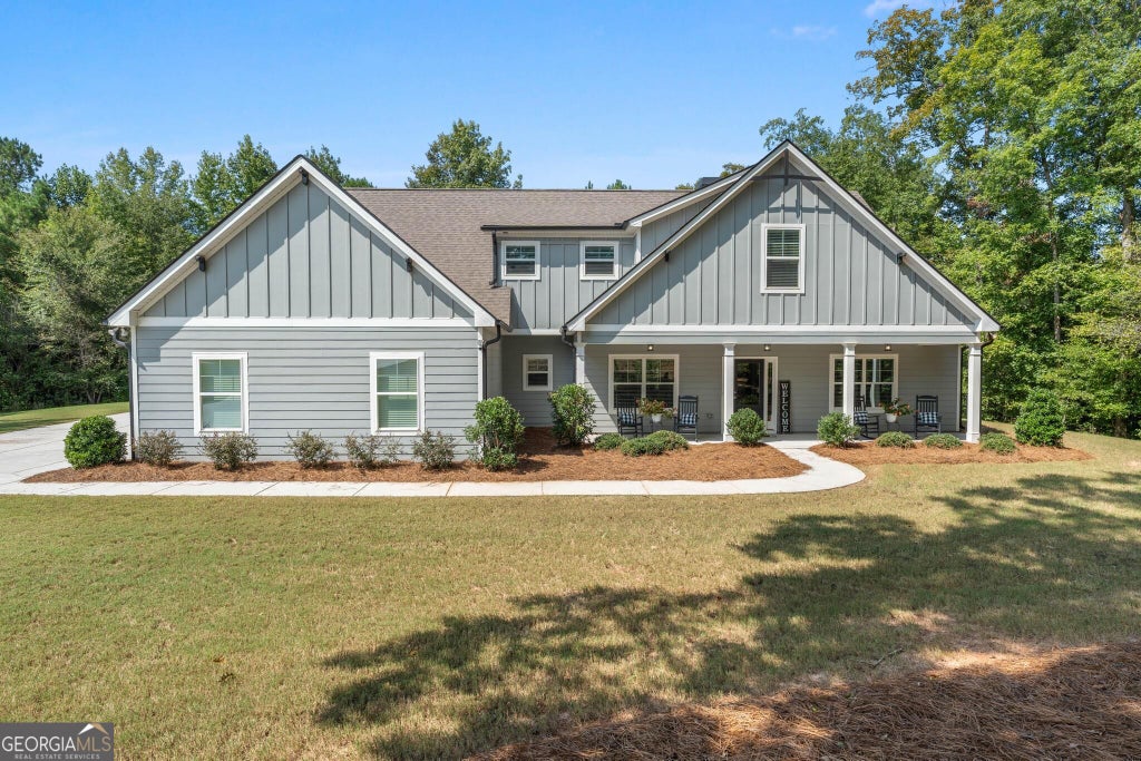 Photo of 1 Firepit Court Way, Senoia, GA 30276 (MLS # 10853293)