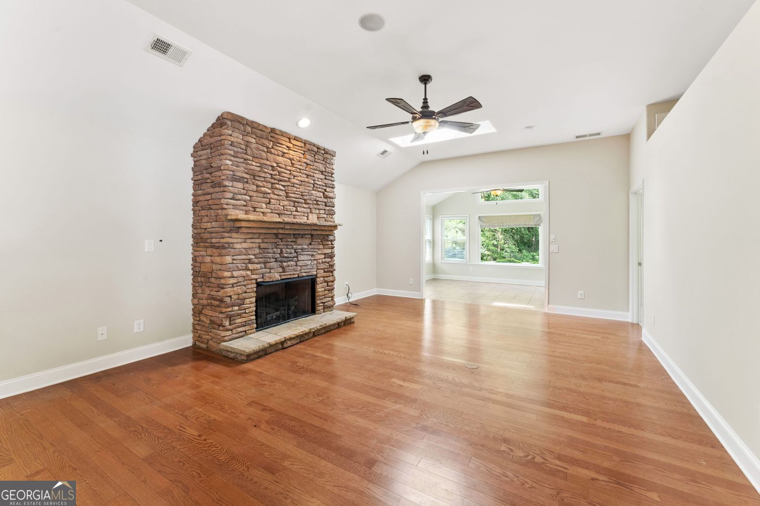 Dallas, Georgia 30132, United States, 3 Bedrooms Bedrooms, ,3 BathroomsBathrooms,Residential,Active,174405