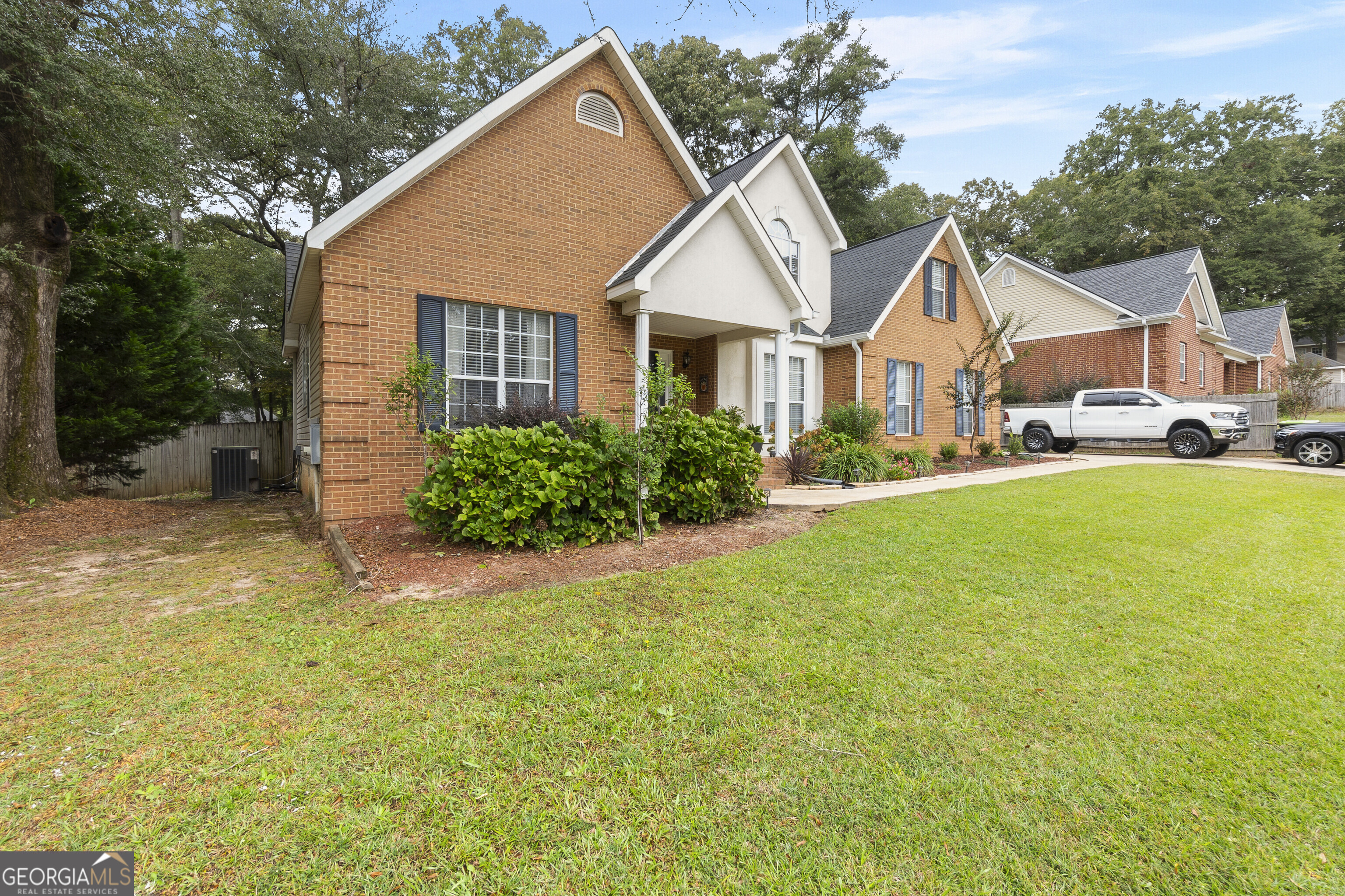 Harpers Ridge @Tucker Place - Residential