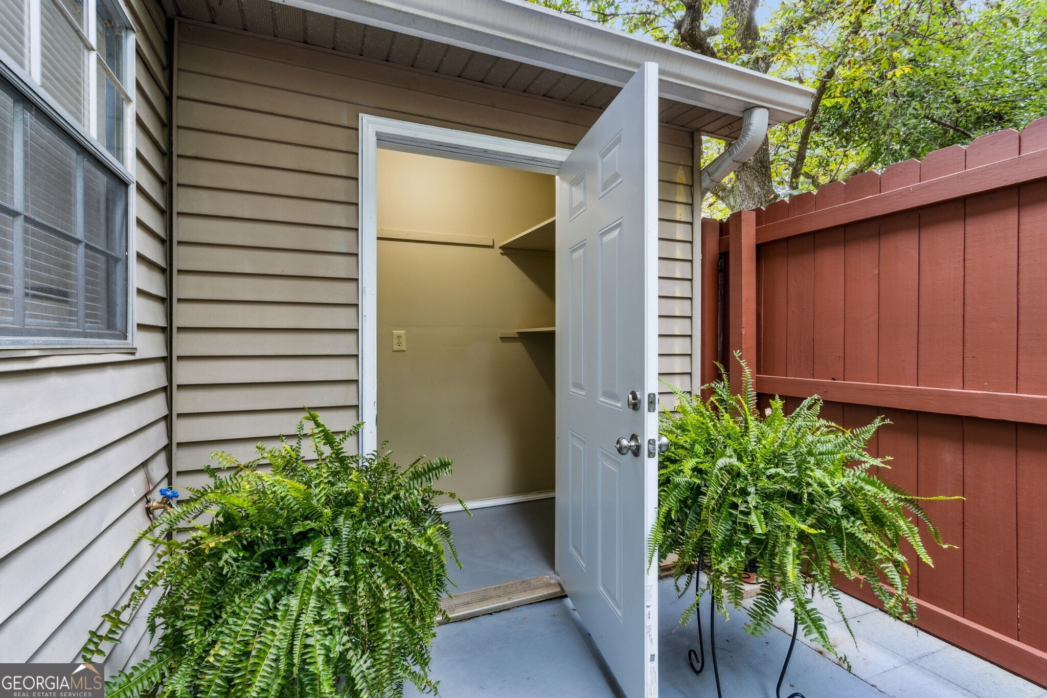 Northdale Condominiums - Residential