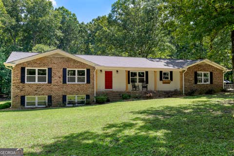 Photo of 211 Race Horse Drive, Summerville, GA 30747 (MLS # 10833837)