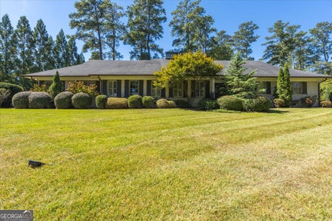 Photo for 377 Old Club RD S