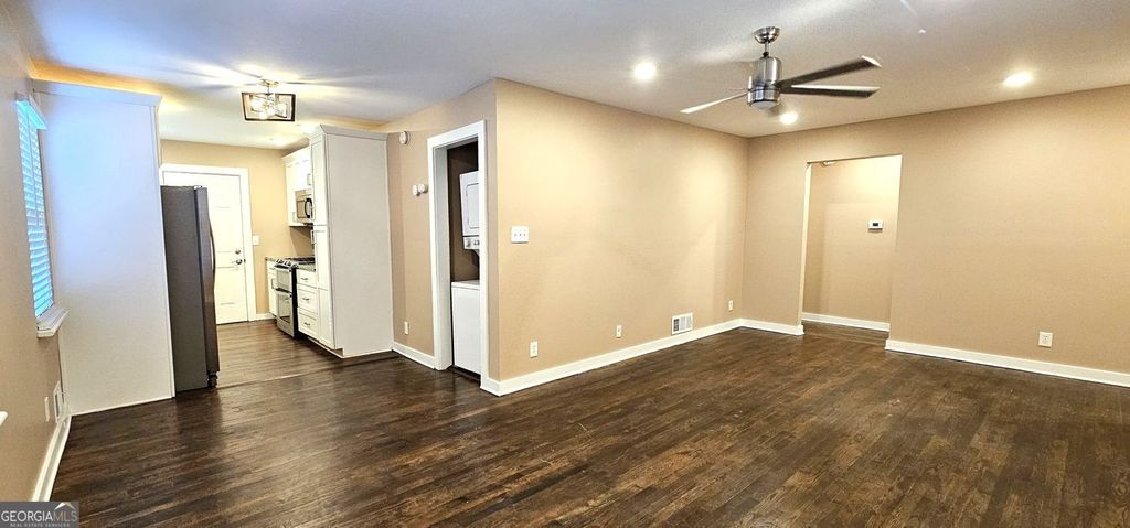 Photo of 1291 Lorenzo Drive SW, Atlanta, GA 30310 (MLS # 10664607)