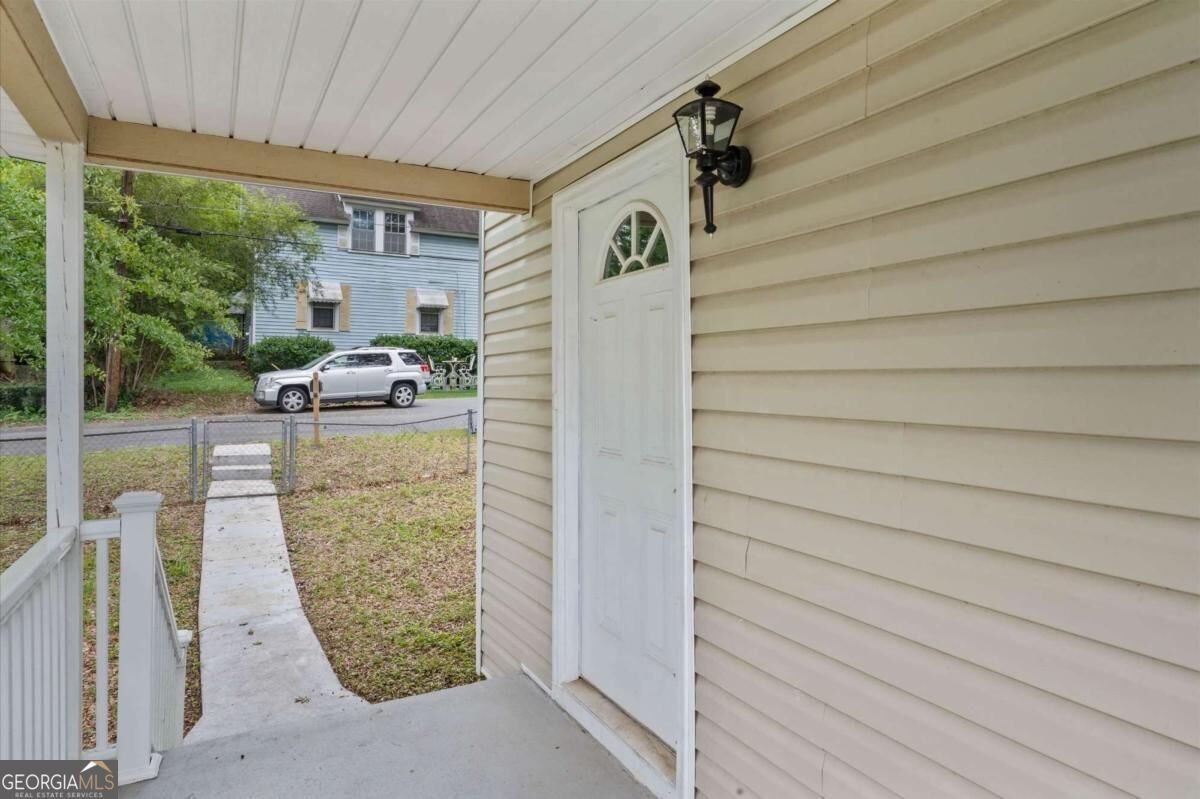 13 Hillside AVE