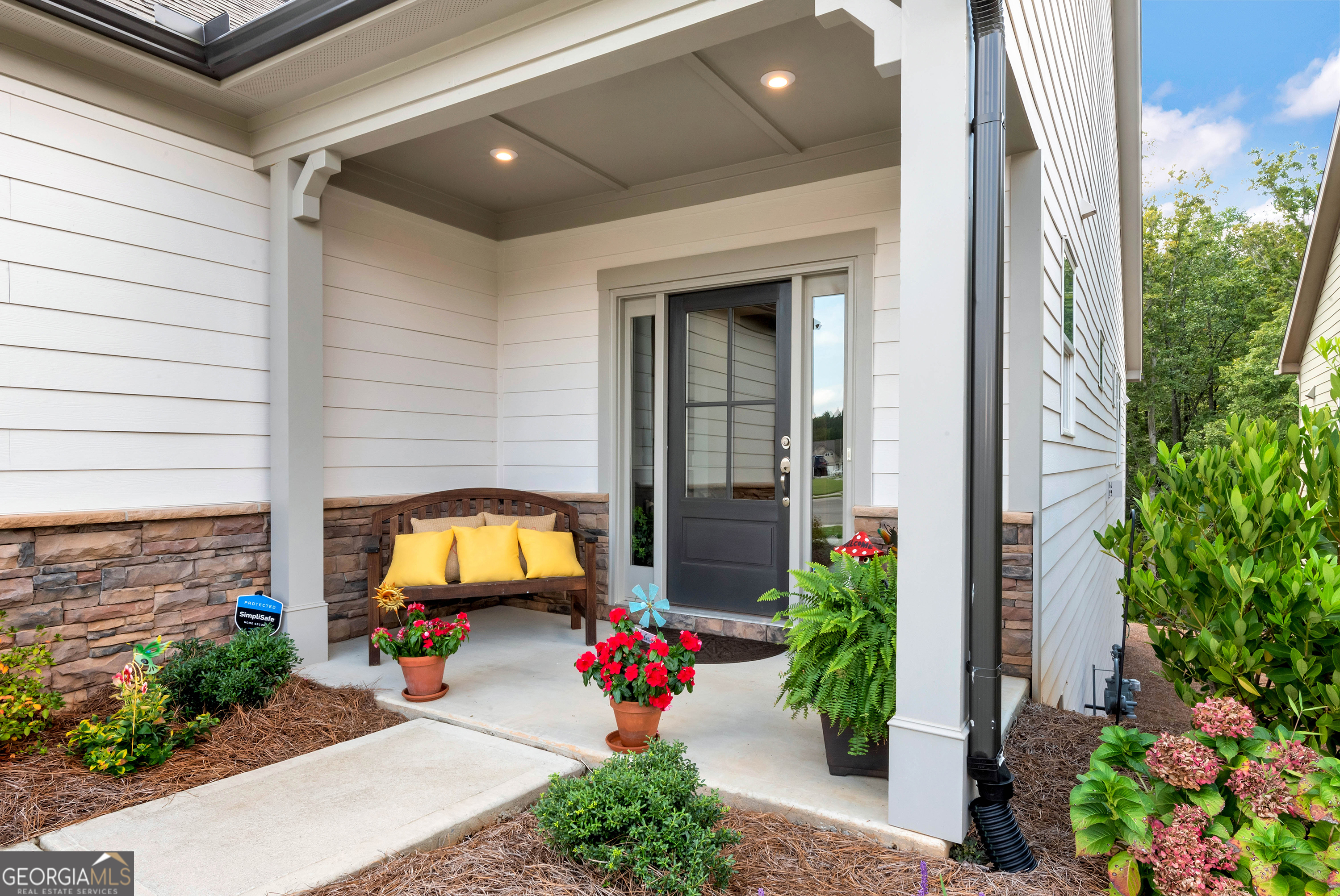 269 Grand CIR