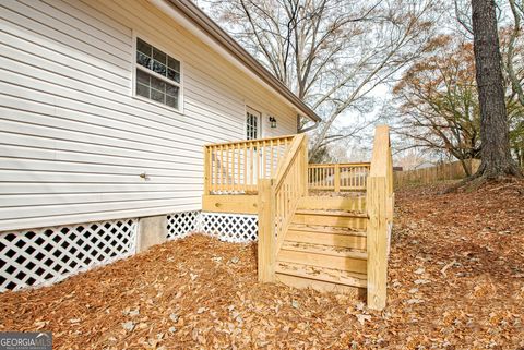 A home in Newnan