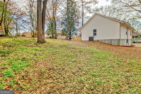 A home in Newnan