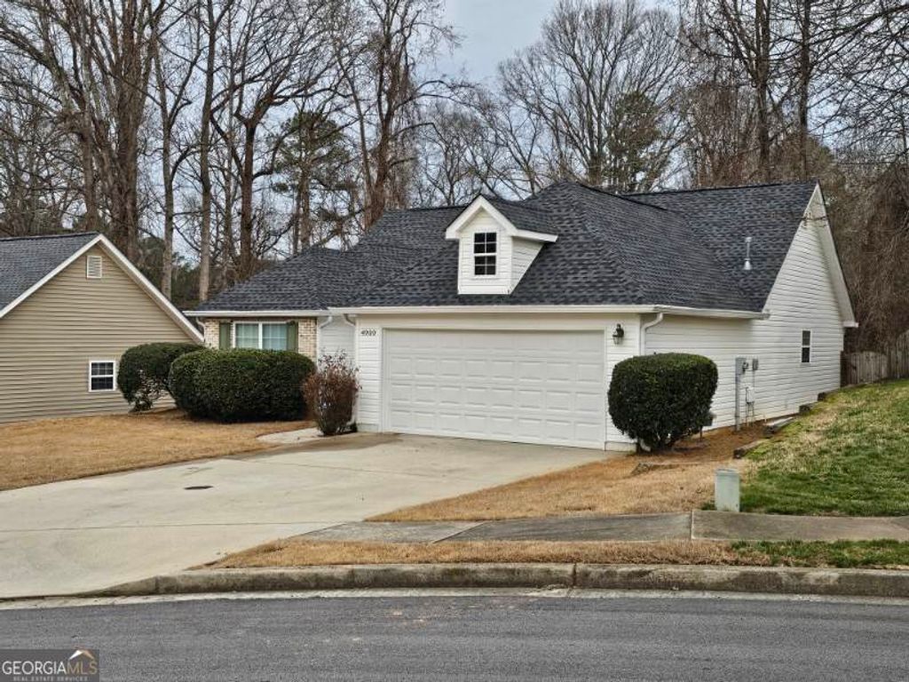 Photo of 4900 Buckeye Place, Atlanta, GA 30349 (MLS # 10696207)