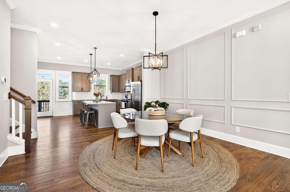 2144 Old Georgian TER NW