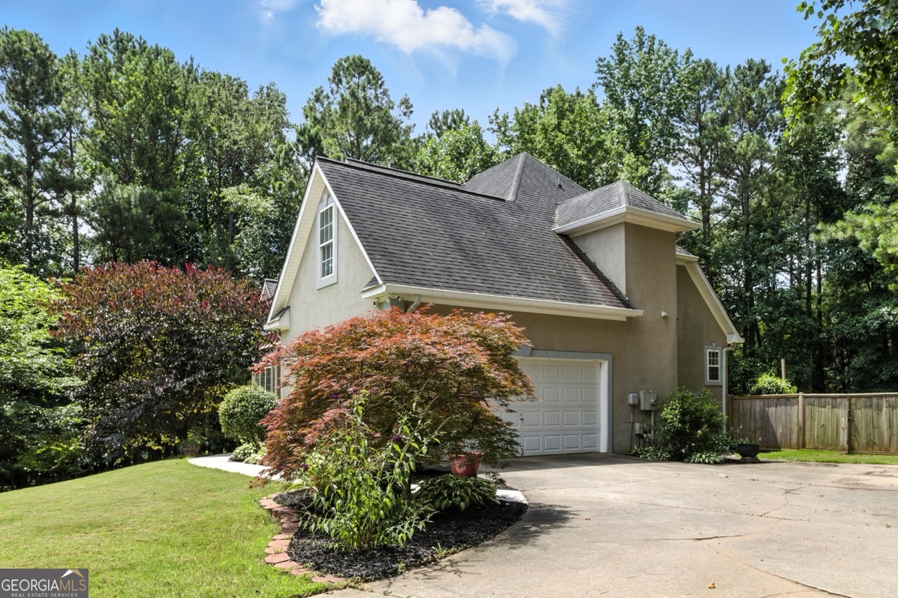 136 Barrington Grange DR