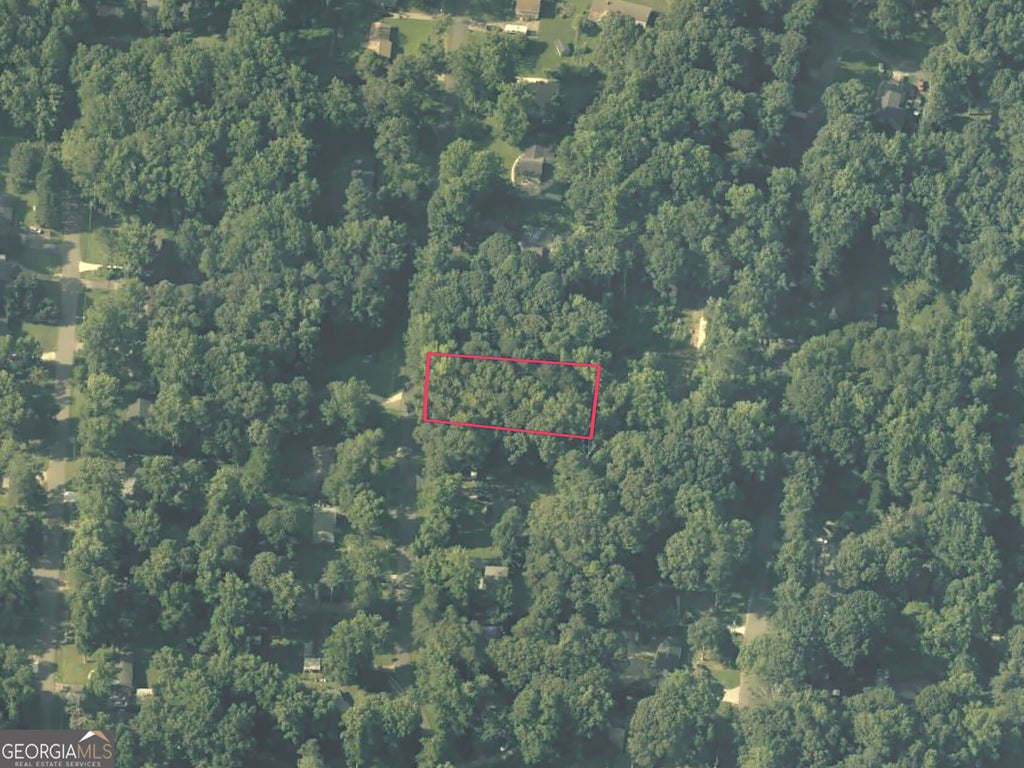 Photo of 5677 Hillcrest Drive, Acworth, GA 30102 (MLS # 10878652)