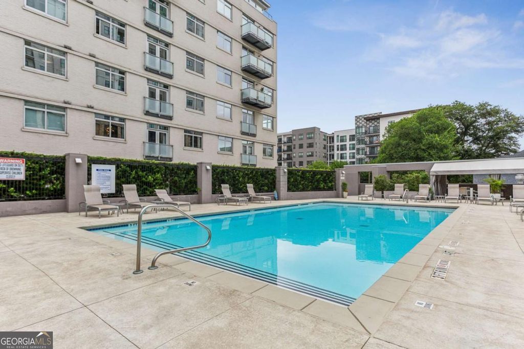 Photo of 805 Peachtree Street NE #419, Atlanta, GA 30308 (MLS # 10776198)