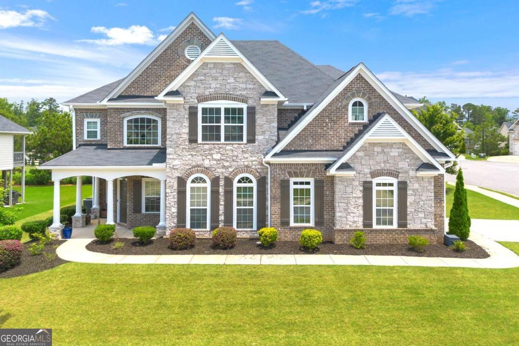 Photo of 4105 Vista Pointe Drive, Cumming, GA 30028 (MLS # 10657949)