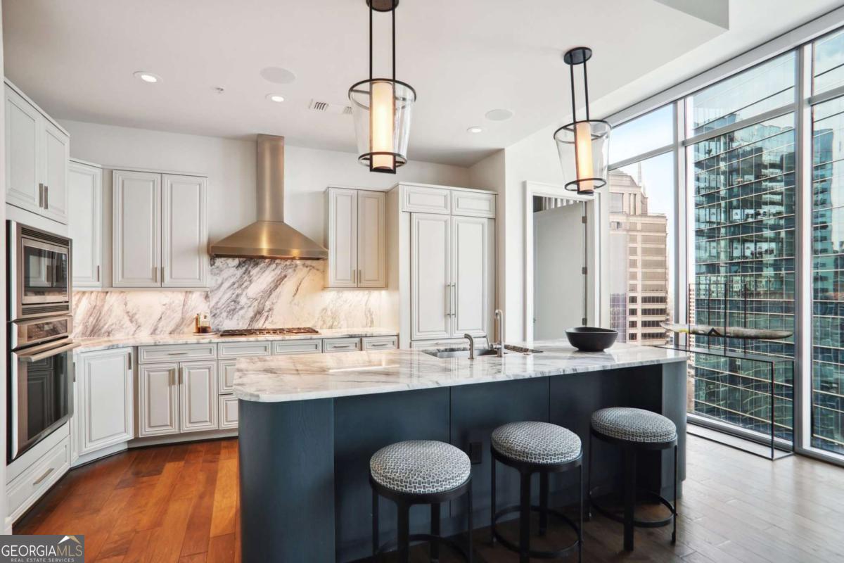 1065 Peachtree ST NE 3005