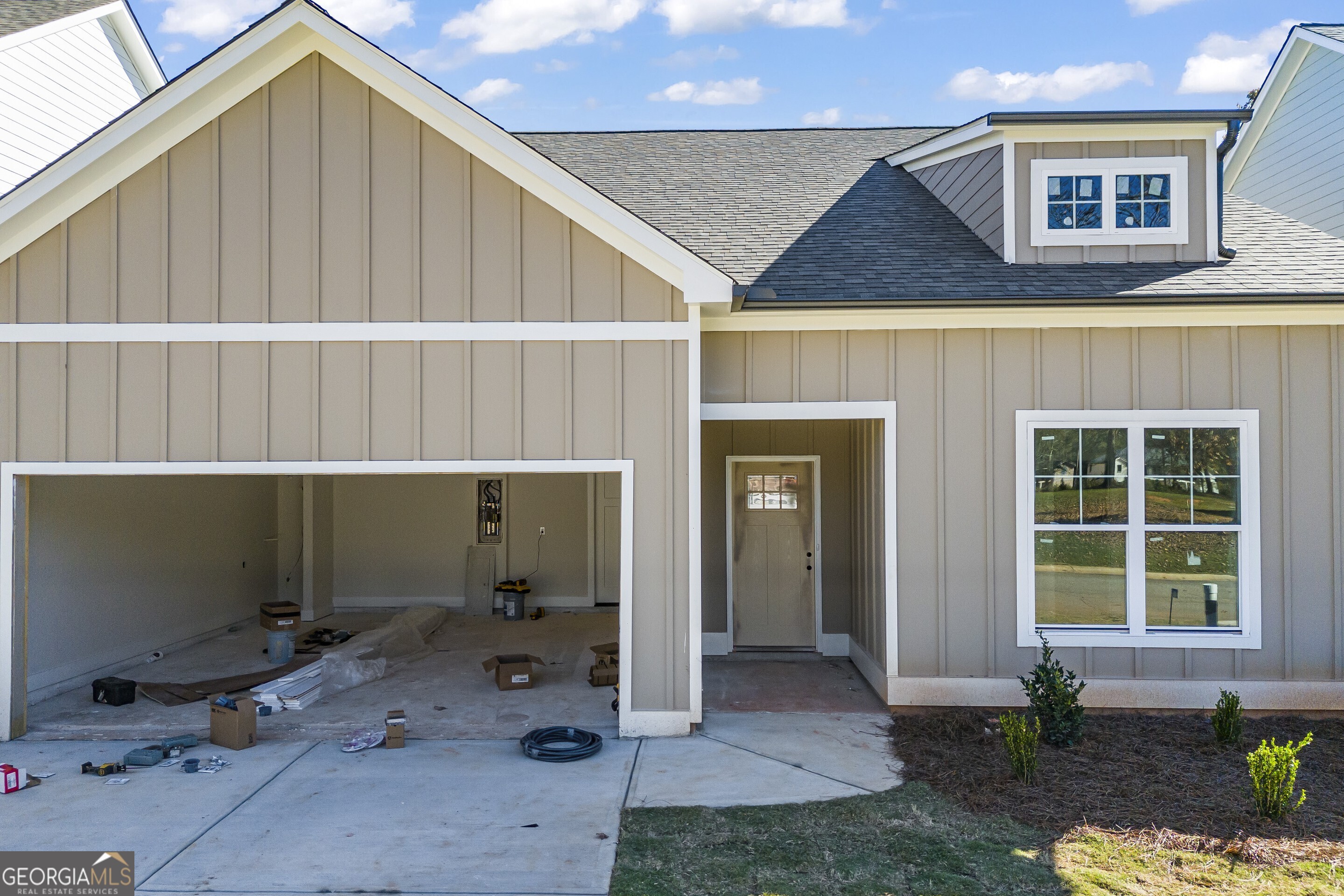 Hartwell, Georgia 30643, United States, 3 Bedrooms Bedrooms, ,2 BathroomsBathrooms,Residential,Pending,36682