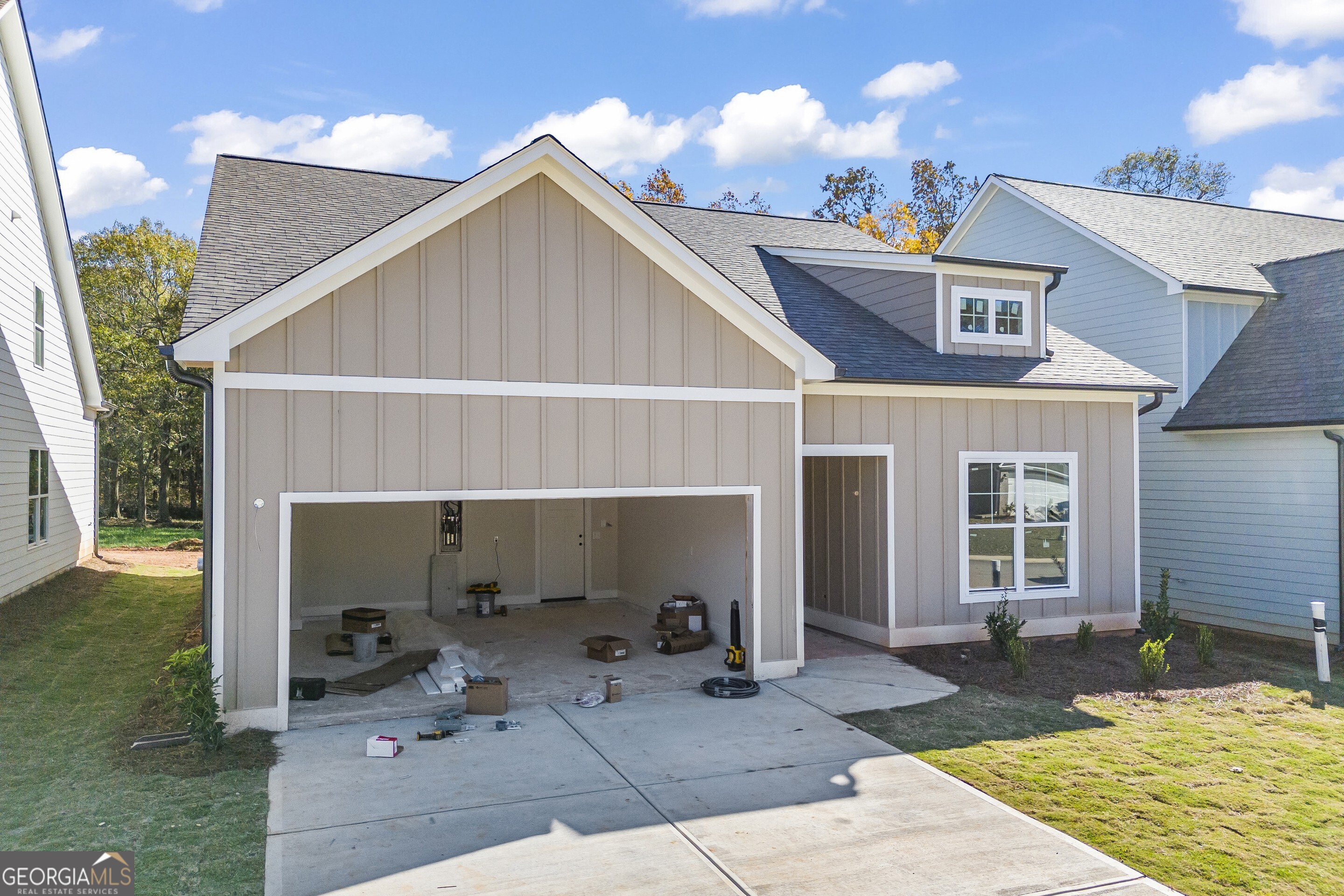 Hartwell, Georgia 30643, United States, 3 Bedrooms Bedrooms, ,2 BathroomsBathrooms,Residential,Pending,36682