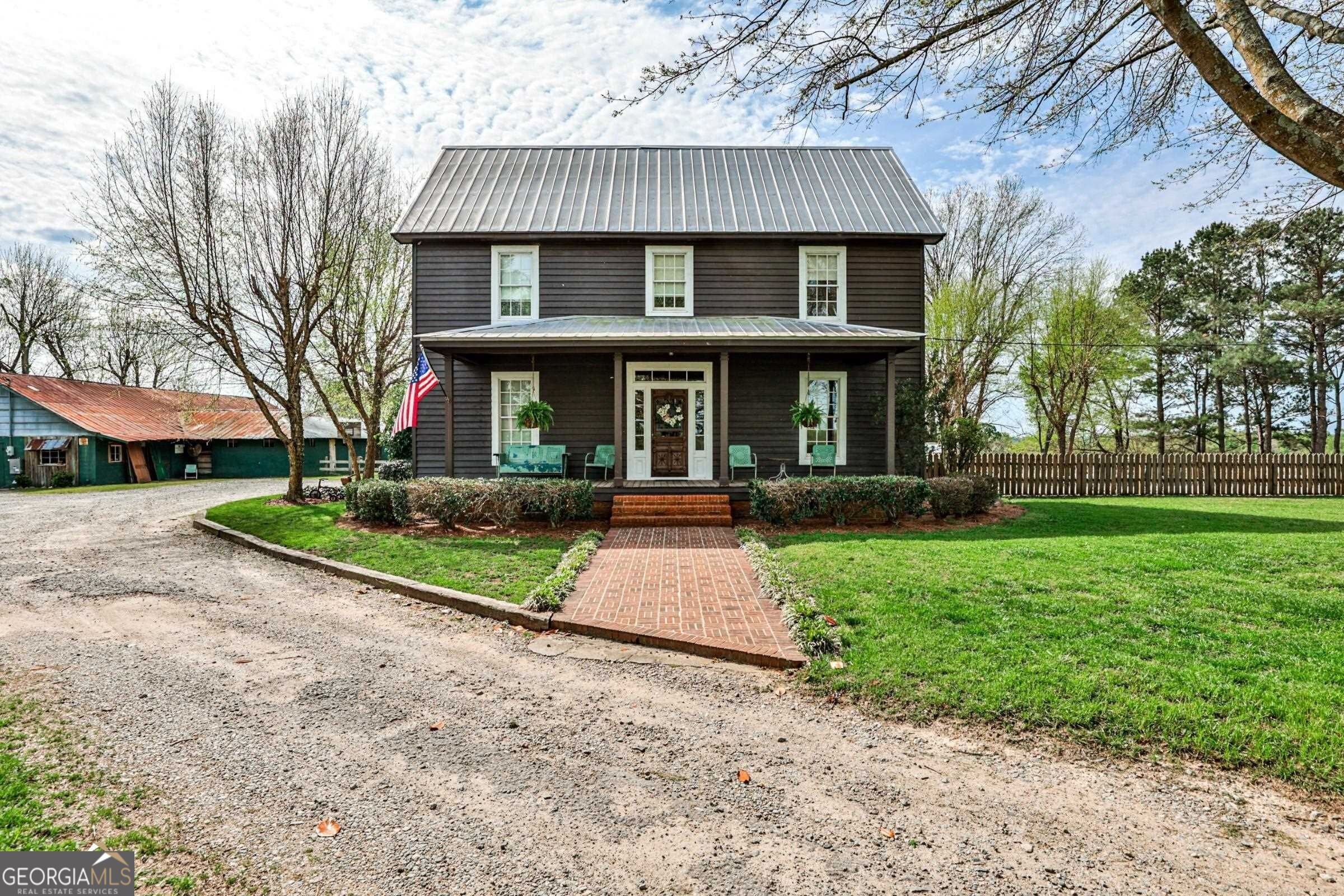 330 Park RD
