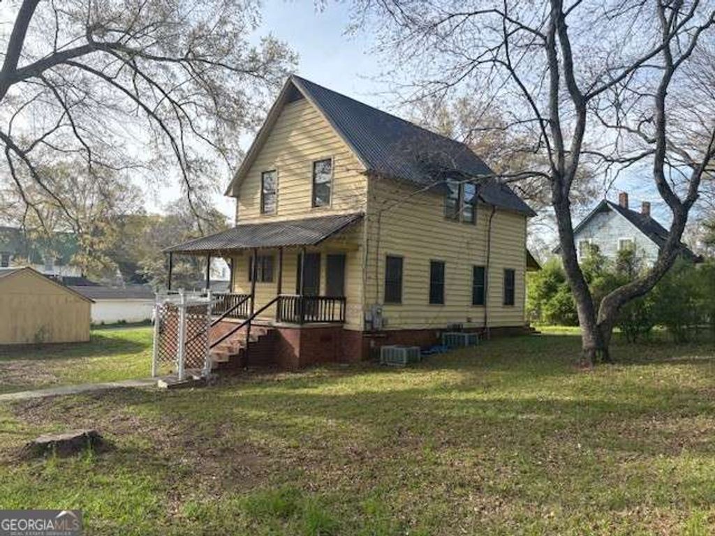 Photo of 219 Grove Avenue, Lindale, GA 30147 (MLS # 10719040)