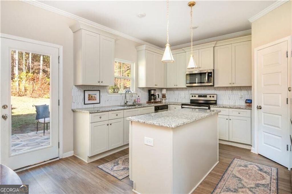 Photo of 441 Belmont Ln, Dallas, GA 30132 (MLS # 10684234)