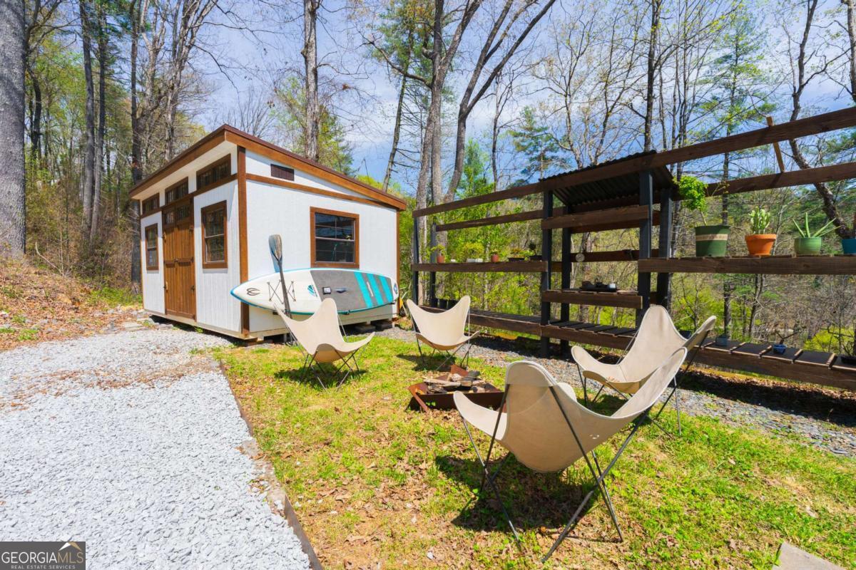 124 Nichols Branch LN