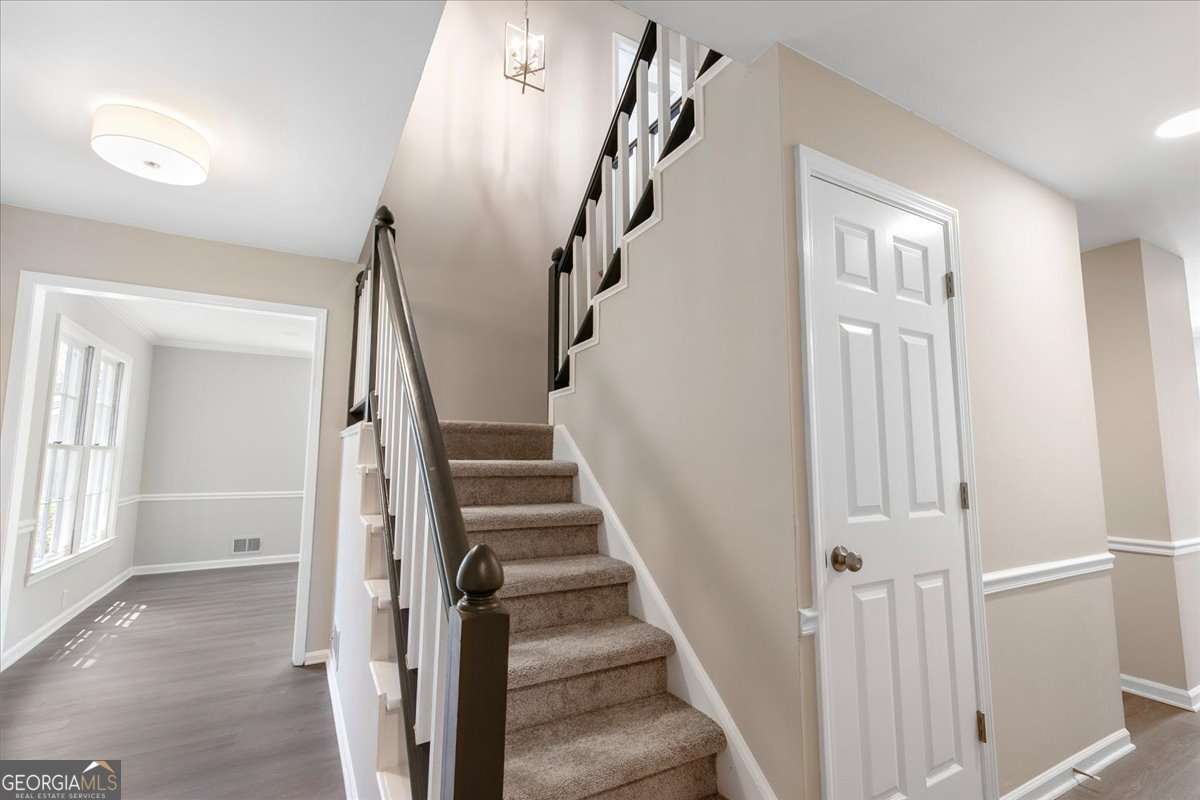 1420 Fieldgreen Overlook