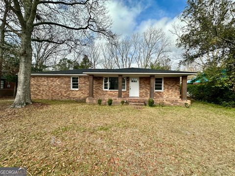 A home in Waycross