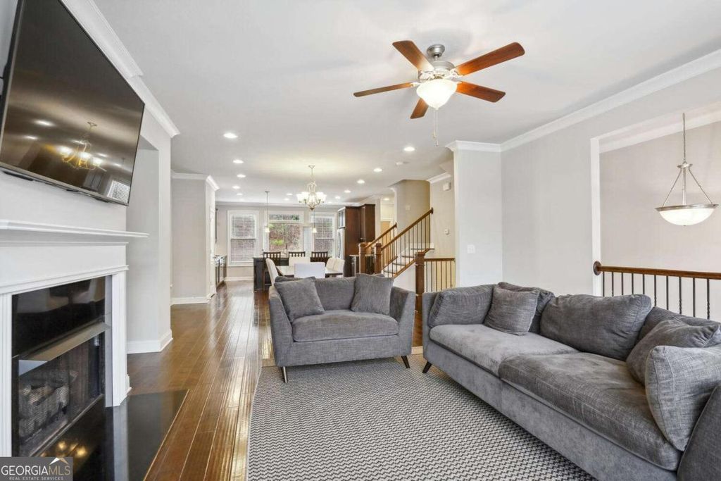 Photo of 1056 Township Square, Alpharetta, GA 30022 (MLS # 10765807)