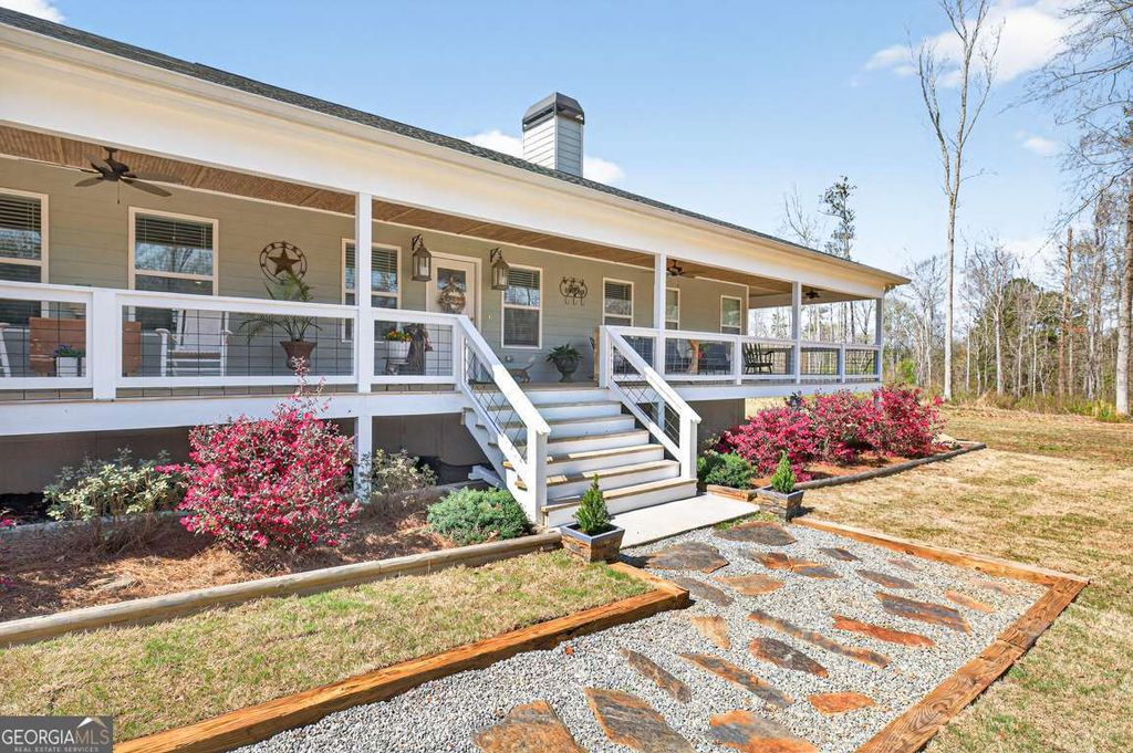 Photo of 2361 County Line Rd, Mansfield, GA 30055 (MLS # 10710684)