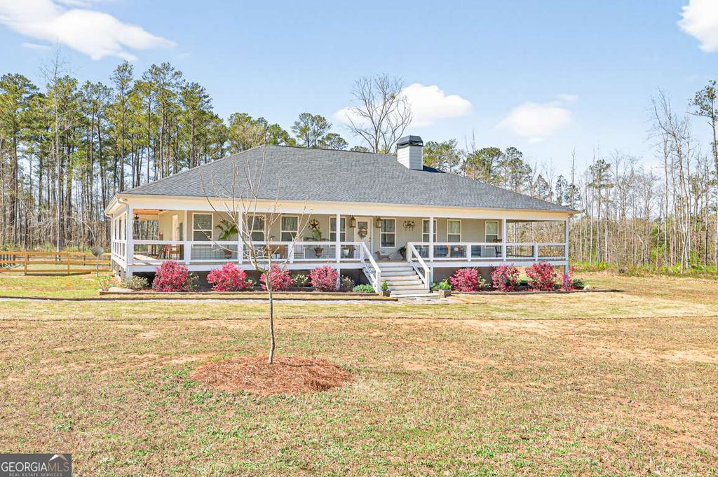 Photo of 2361 County Line Rd, Mansfield, GA 30055 (MLS # 10710684)
