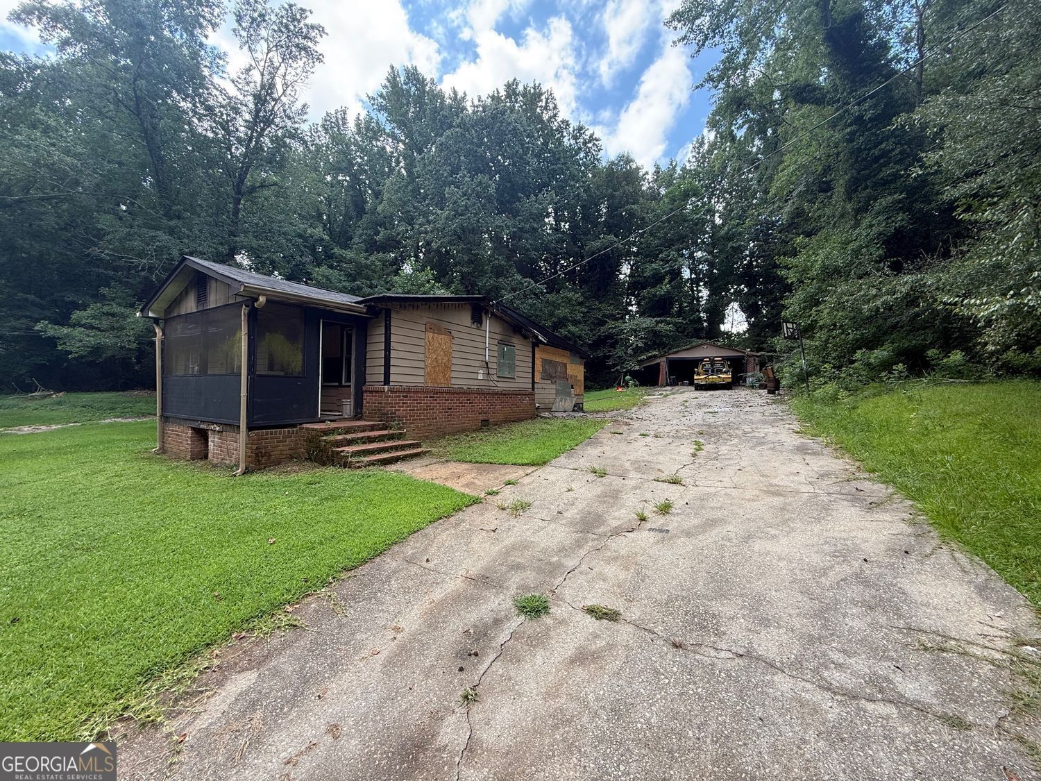 3501 Mosley RD