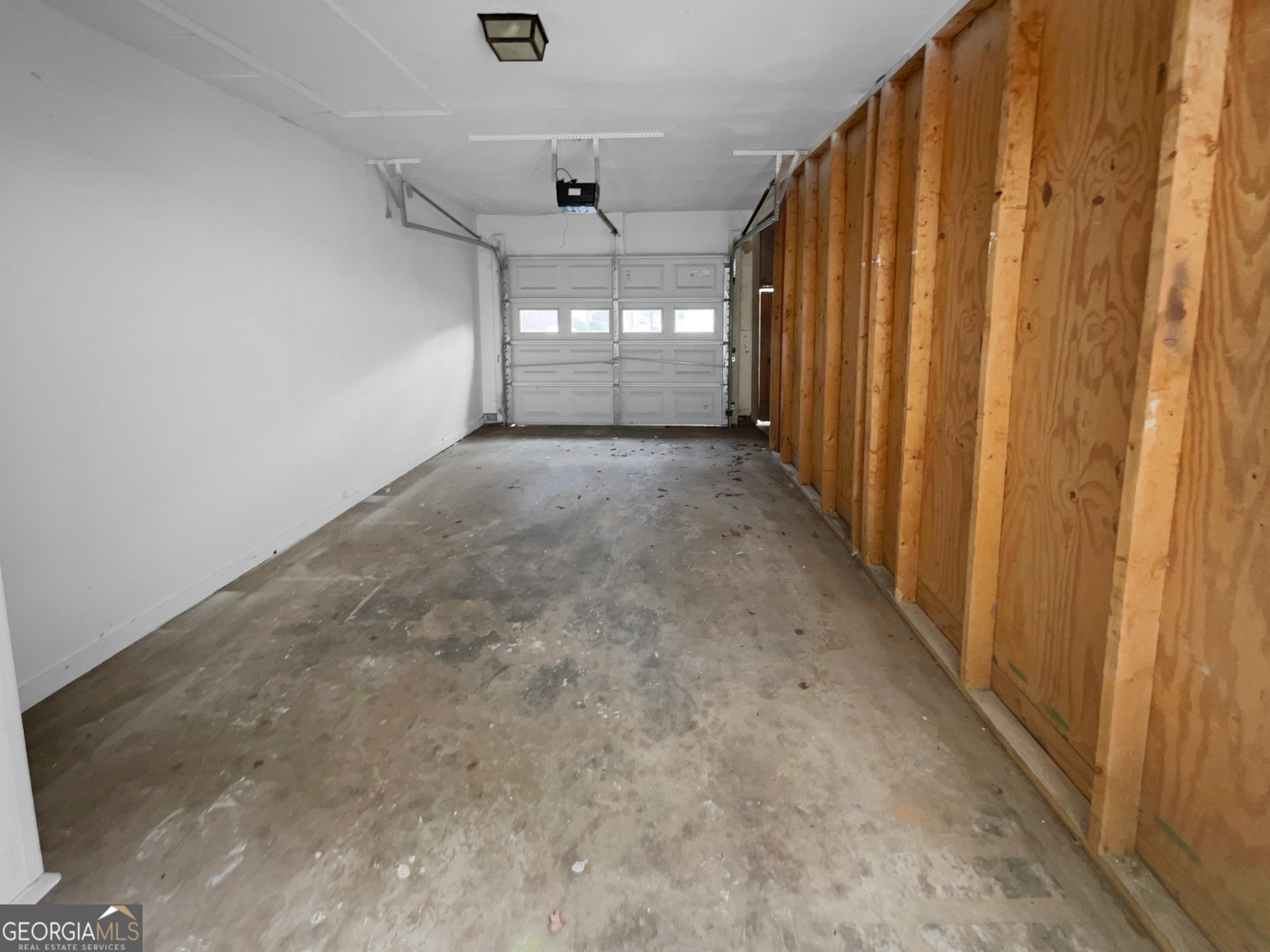 THE MEADOWS CONDOS - Residential