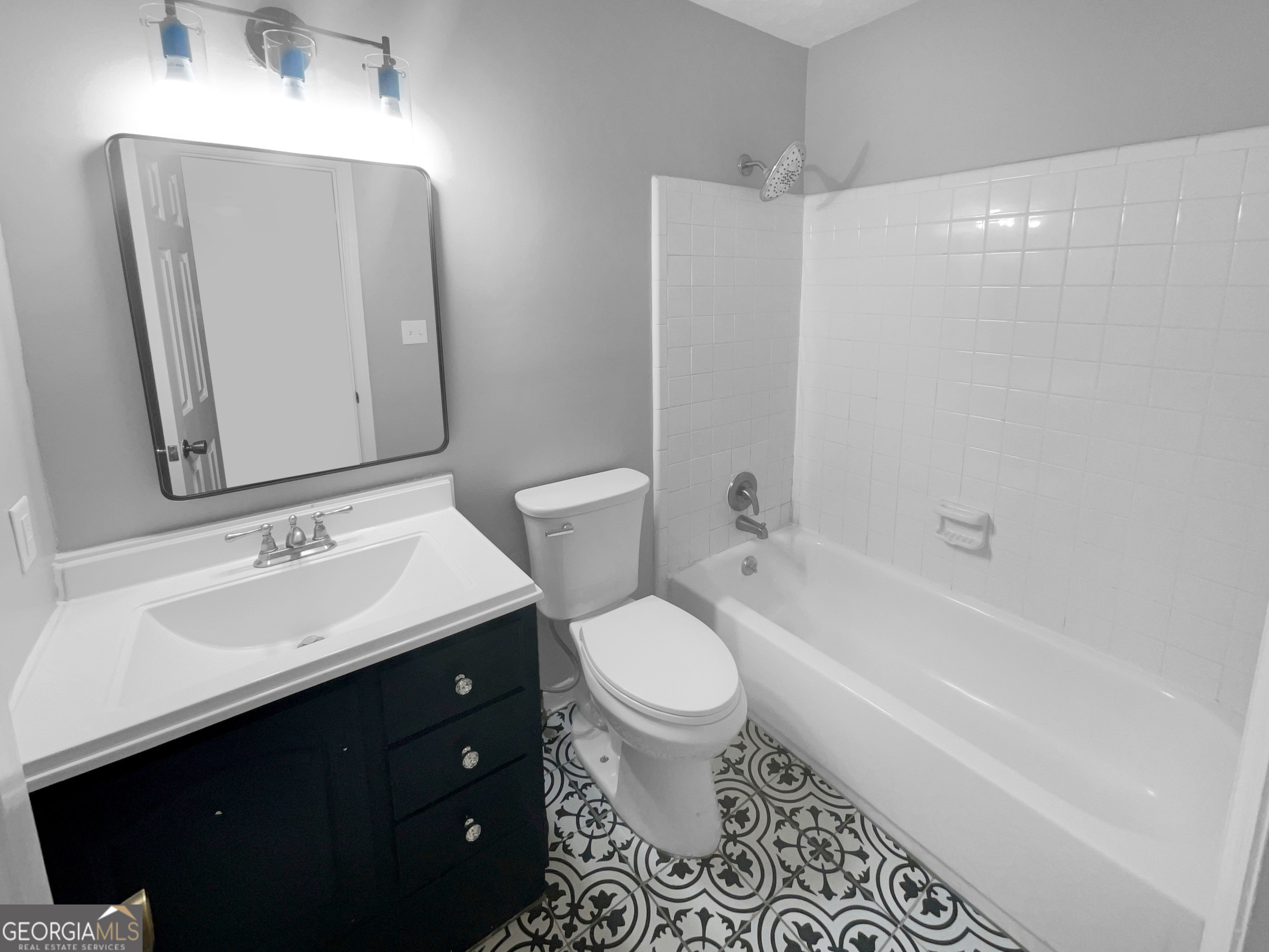 THE MEADOWS CONDOS - Residential