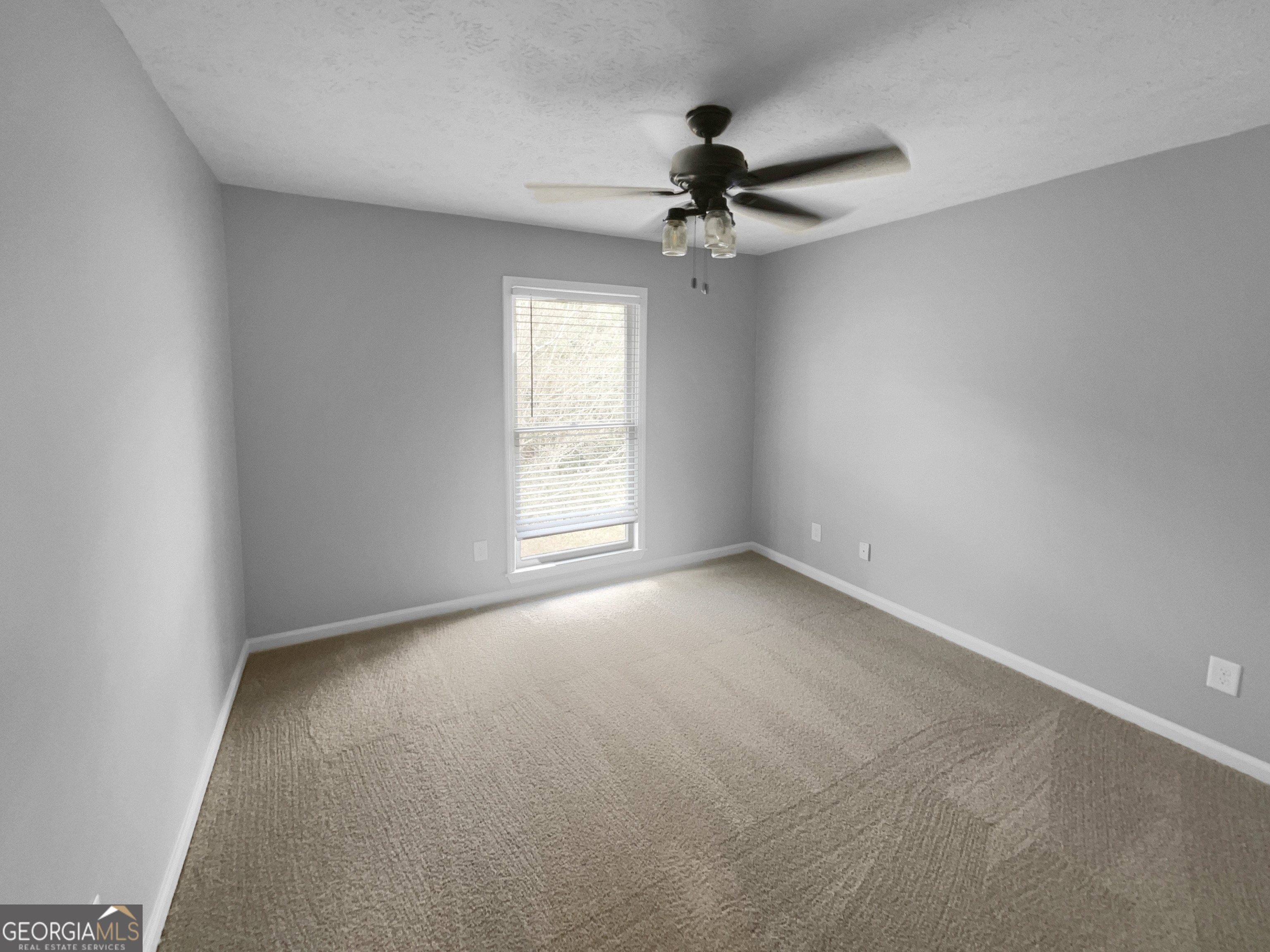THE MEADOWS CONDOS - Residential
