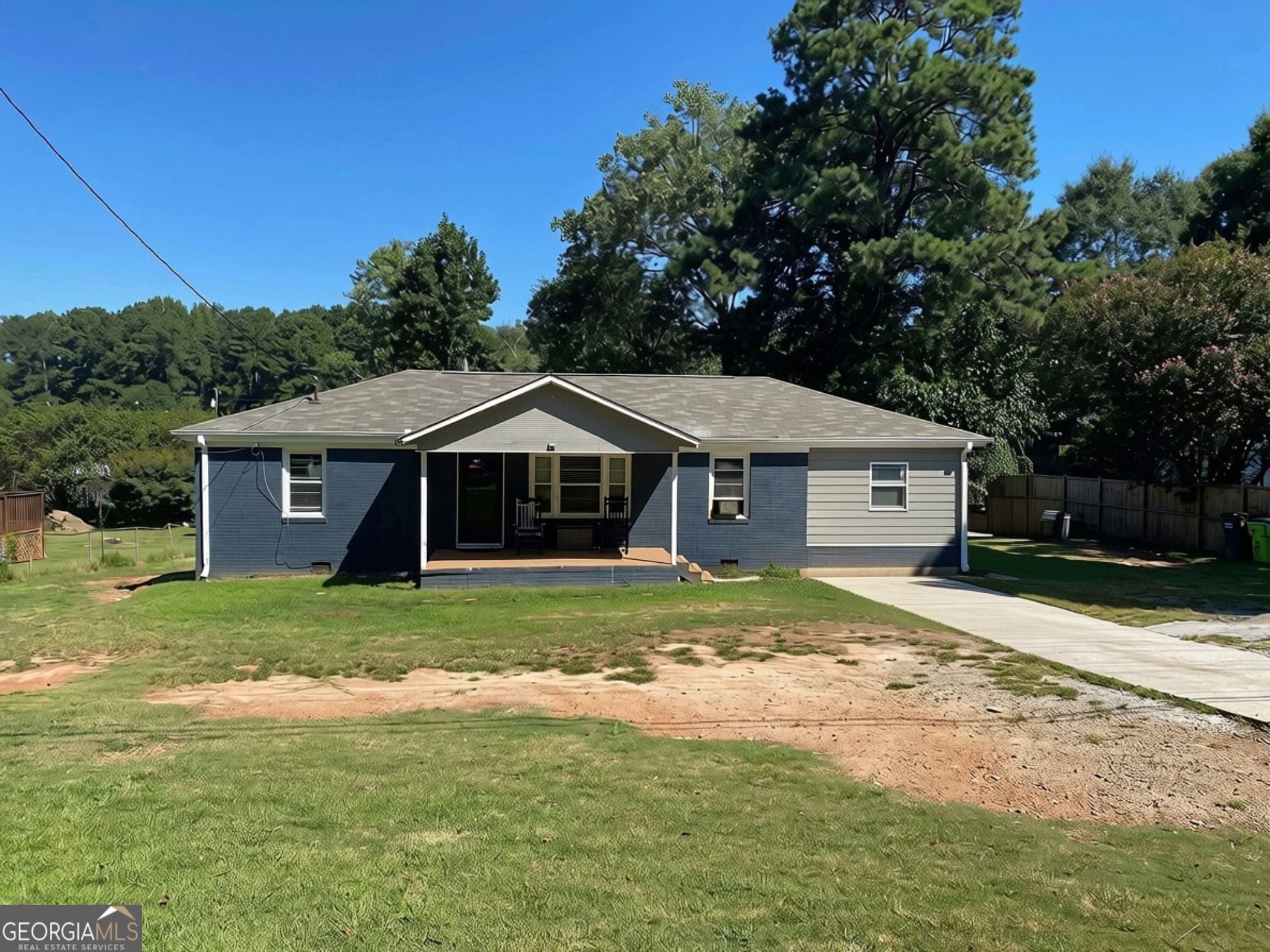 2308 Clay RD