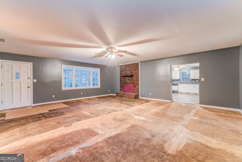 Photo of 5854 Cedartown Highway SW, Lindale, GA 30147 (MLS # 10654487)