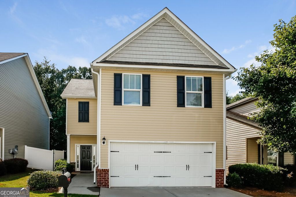 Photo of 466 Hillcrest Circle, Hiram, GA 30141 (MLS # 10655532)