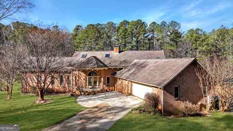 Photo of 1140 Highway 54, Moreland, GA 30259 (MLS # 10676580)